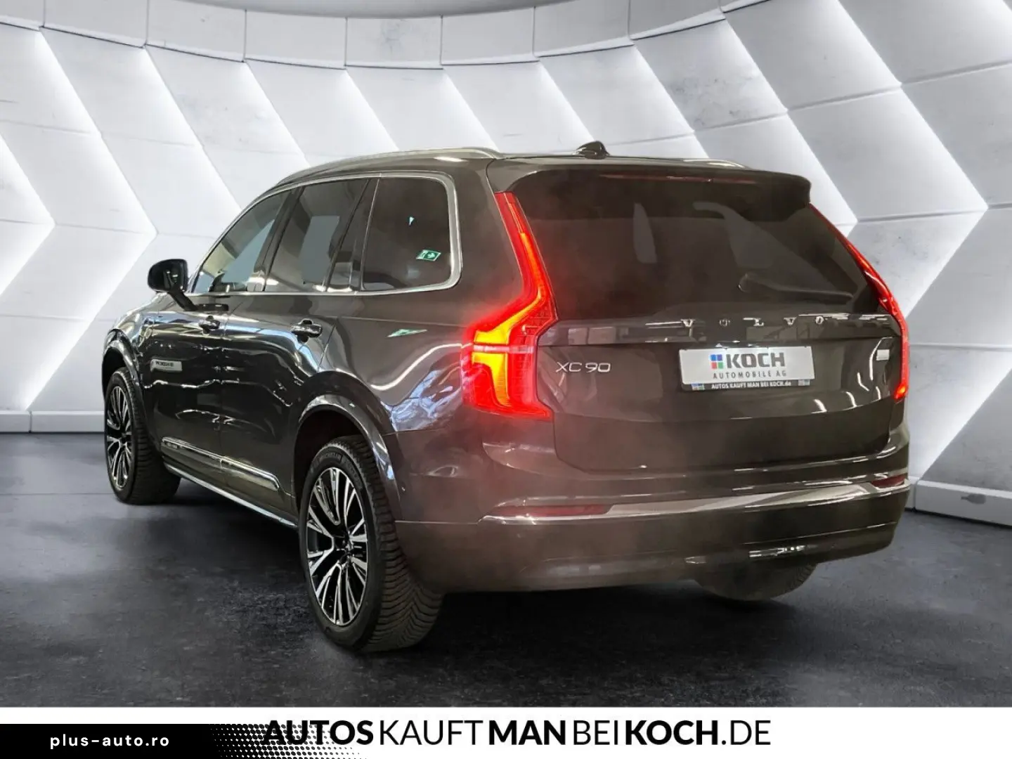 VOLVO XC90 2024 — imagine 2