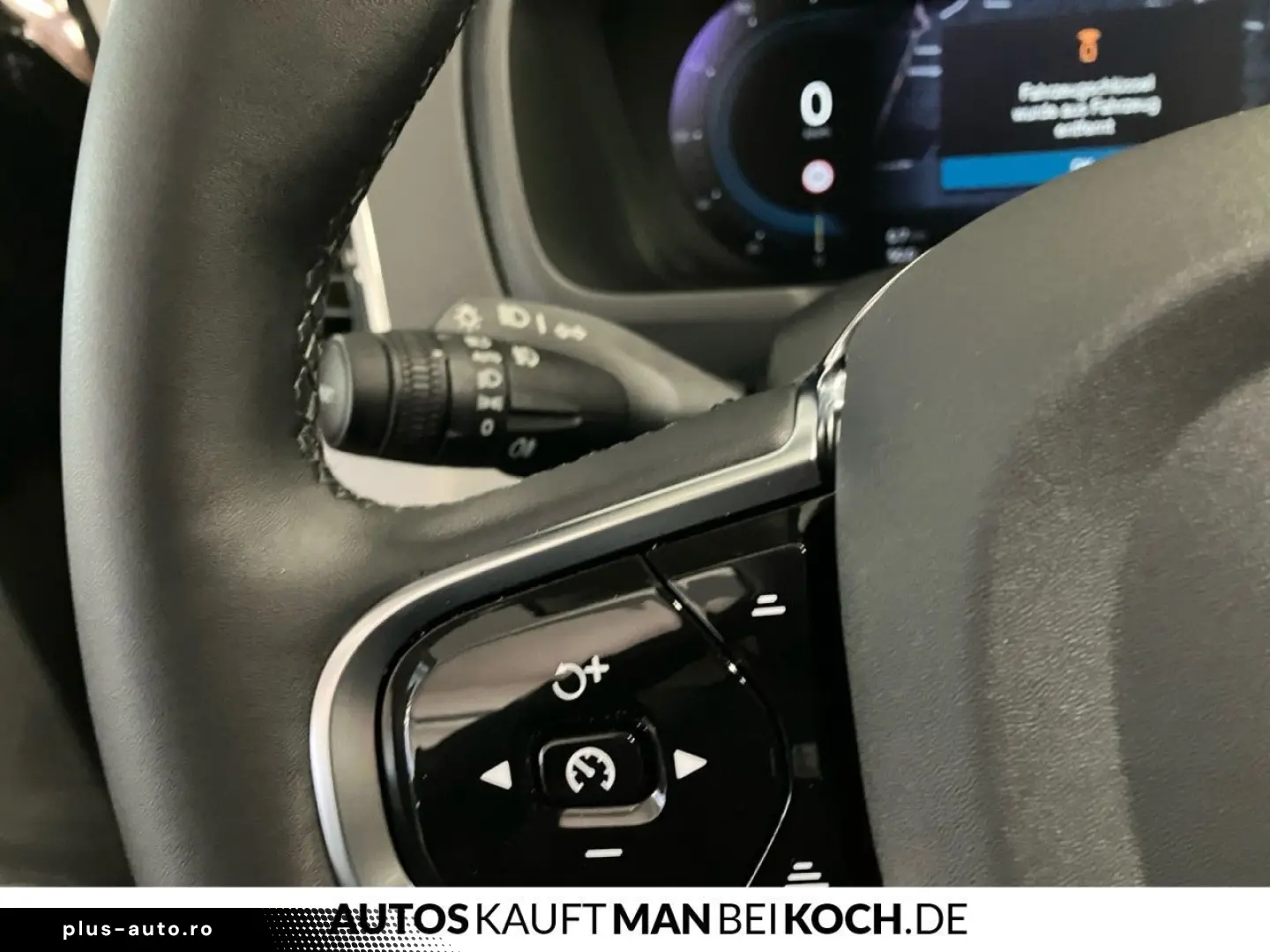 VOLVO XC90 2024 — imagine 16