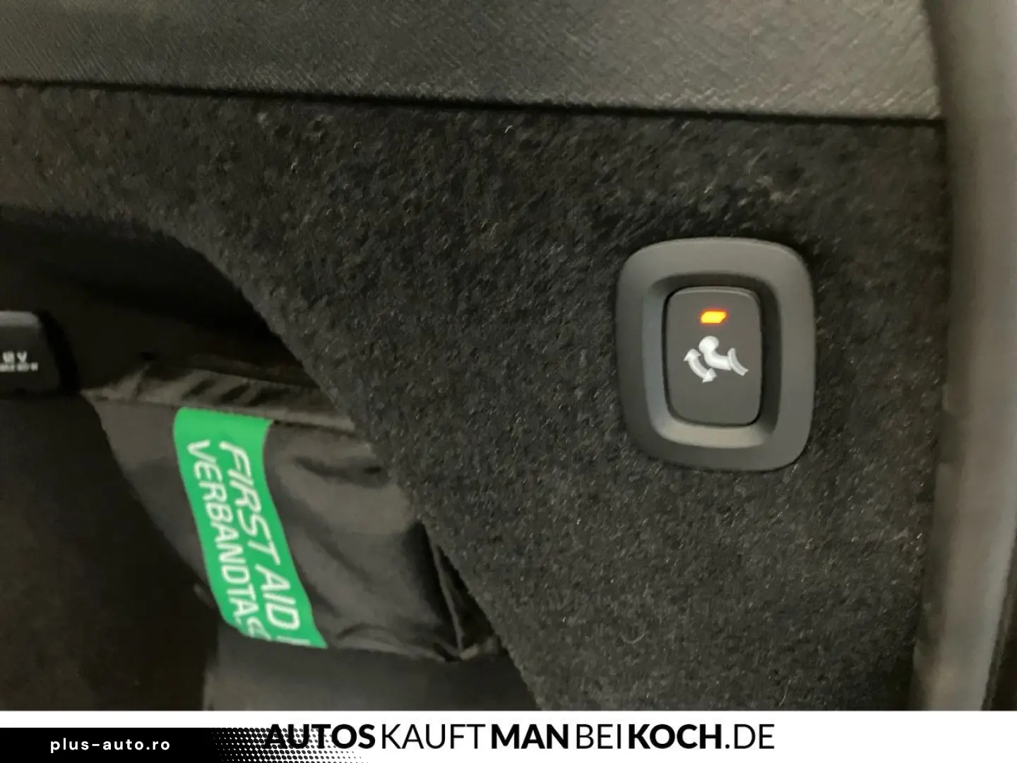 VOLVO XC90 2024 — imagine 26