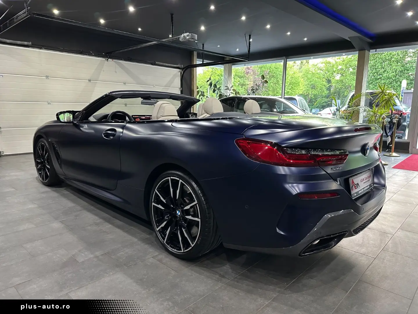 BMW M850 i xDrive Cabrio  B&W  LASER   Matt   1.HAND