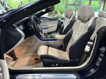 BMW M850 i xDrive Cabrio  B&W  LASER   Matt   1.HAND