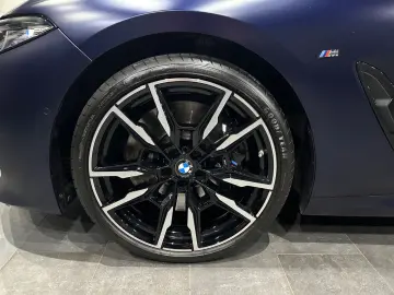 BMW M850 i xDrive Cabrio  B&W  LASER   Matt   1.HAND