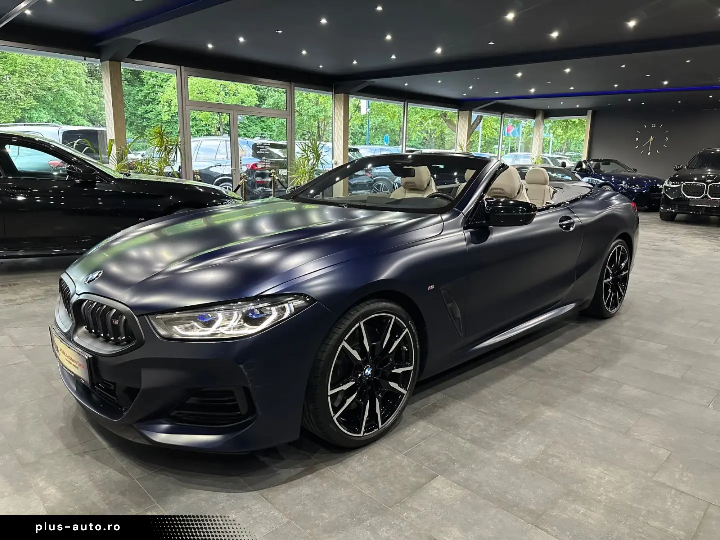 BMW M850 i xDrive Cabrio  B&W  LASER   Matt   1.HAND