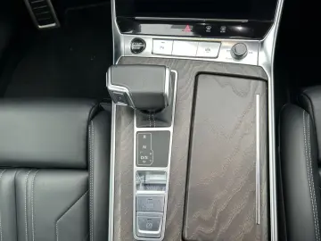 AUDI A6 50 TFSI e quattro sport
