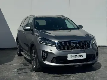 KIA SORENTO 2.2 DSL Cosmo 8AT 4x4