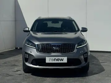KIA SORENTO 2.2 DSL Cosmo 8AT 4x4