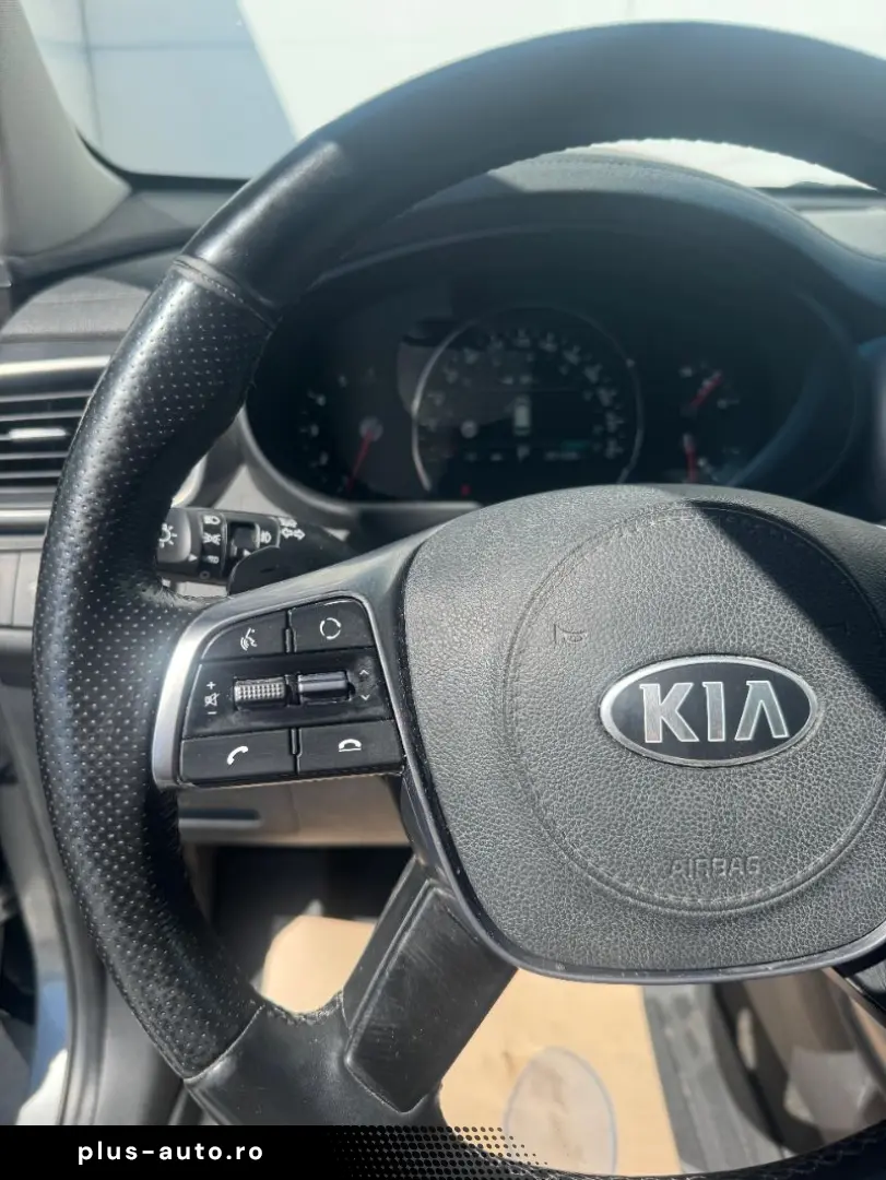 KIA SORENTO 2.2 DSL Cosmo 8AT 4x4
