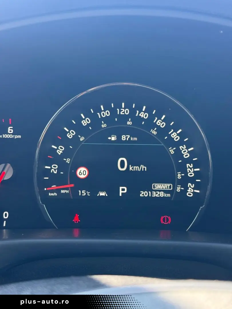 KIA SORENTO 2.2 DSL Cosmo 8AT 4x4
