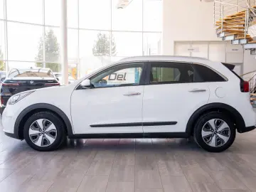 Kia Niro HYBRID 16