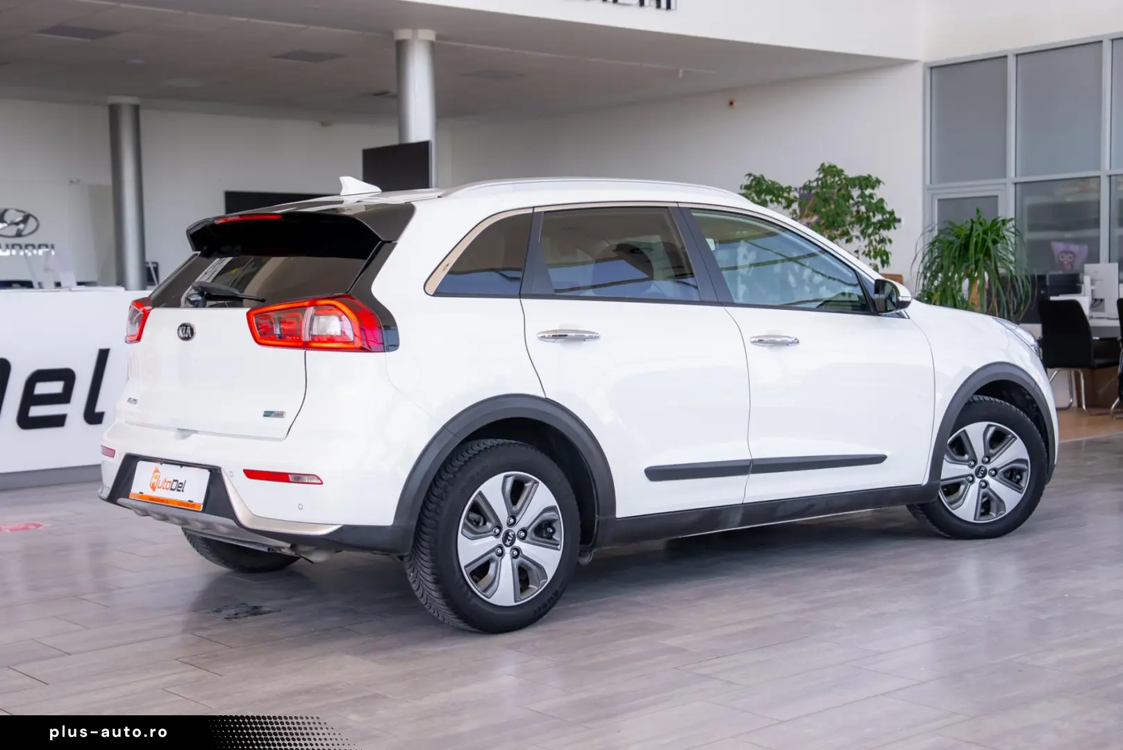 Kia Niro HYBRID 16