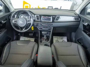 Kia Niro HYBRID 16