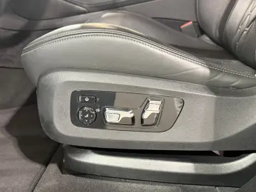 BMW X6 M60i xDrive