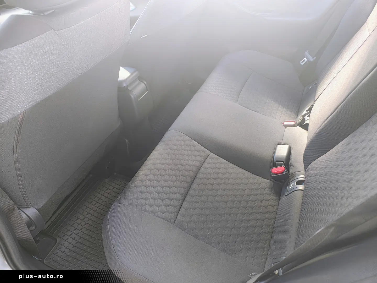 Toyota Yaris Hybrid Dynamic 1.5 CVT