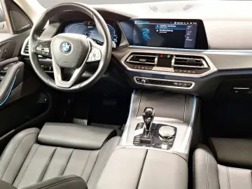 BMW X5 xDr45e DAProf H&K 360 TrailerHitch Laser 4ZClima