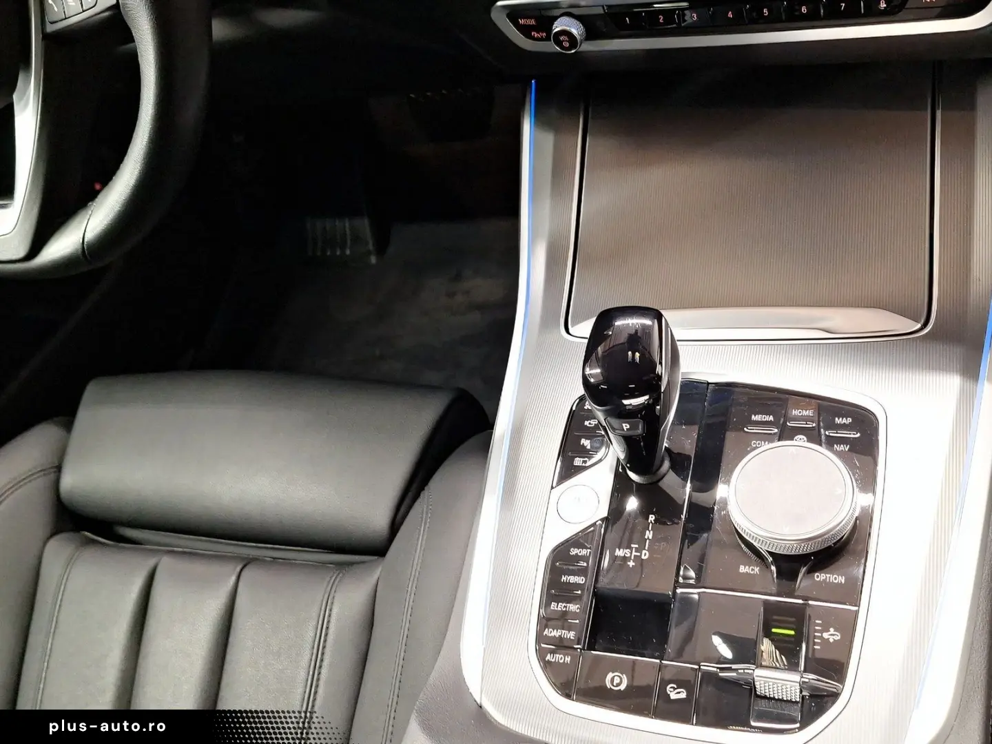 BMW X5 xDr45e DAProf H&K 360 TrailerHitch Laser 4ZClima