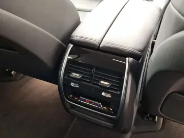 BMW X5 xDr45e DAProf H&K 360 TrailerHitch Laser 4ZClima