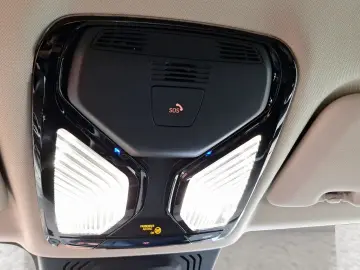 BMW X5 xDr45e DAProf H&K 360 TrailerHitch Laser 4ZClima