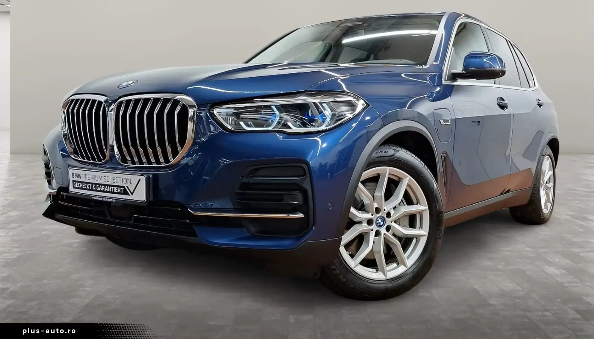 BMW X5 xDr45e DAProf H&K 360 TrailerHitch Laser 4ZClima