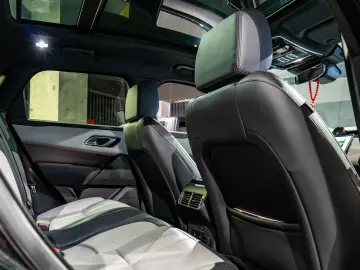 Land Rover Range Rover Velar 2025 Garantie P250 Dynamic SE