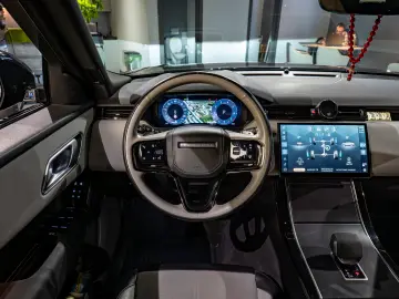 Land Rover Range Rover Velar 2025 Garantie P250 Dynamic SE