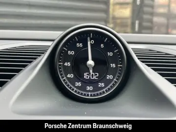 Porsche Macan Turbo BOSE