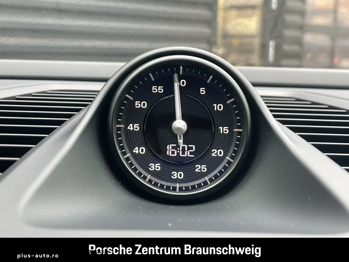 Porsche Macan Turbo BOSE