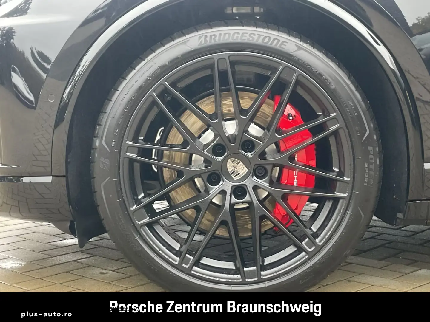 Porsche Macan Turbo BOSE