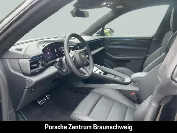 Porsche Macan Turbo BOSE