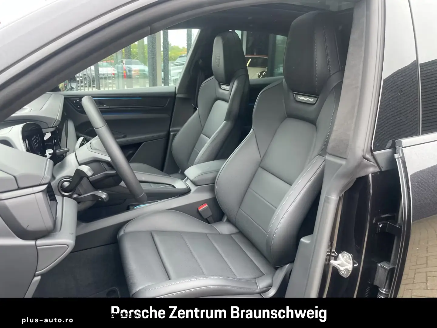 Porsche Macan Turbo BOSE
