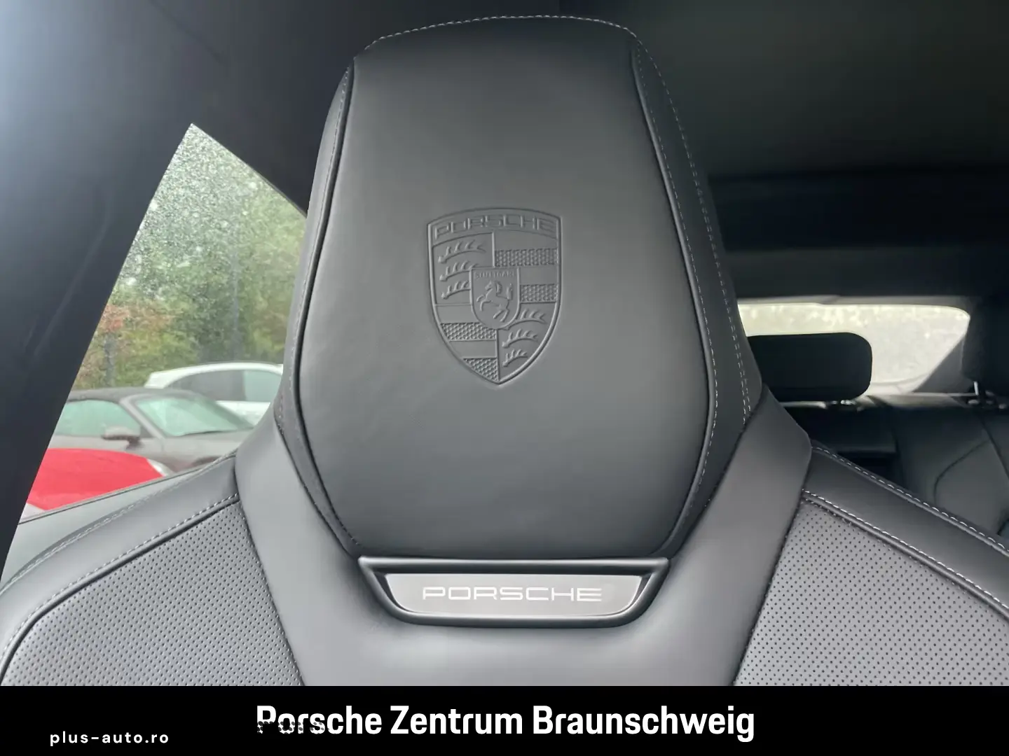 Porsche Macan Turbo BOSE