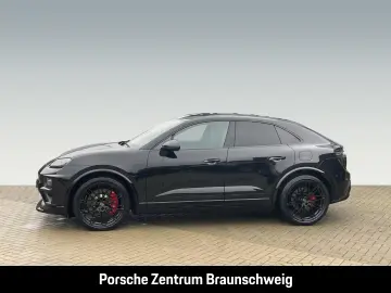 Porsche Macan Turbo BOSE