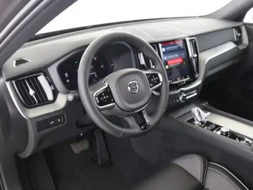VOLVO XC60 Plus Dark Plug-In Hybrid AWD SELEKT 24 MTE!