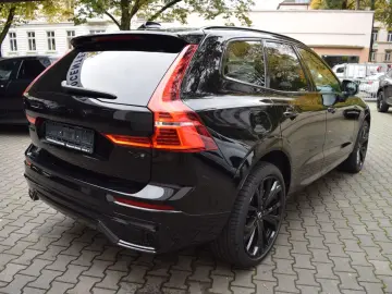 VOLVO XC60 T6 Plus Black Edition Head-Up 360 Pano H&K