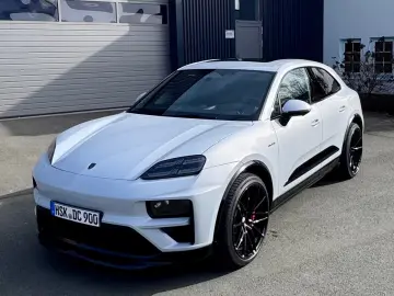 Porsche Macan Turbo