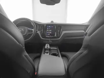 VOLVO XC60 T6 AWD Plug-in Hybrid Ultra Bright B&W HUD