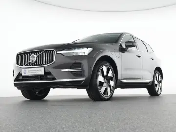 VOLVO XC60 T6 AWD Plug-in Hybrid Ultra Bright B&W HUD