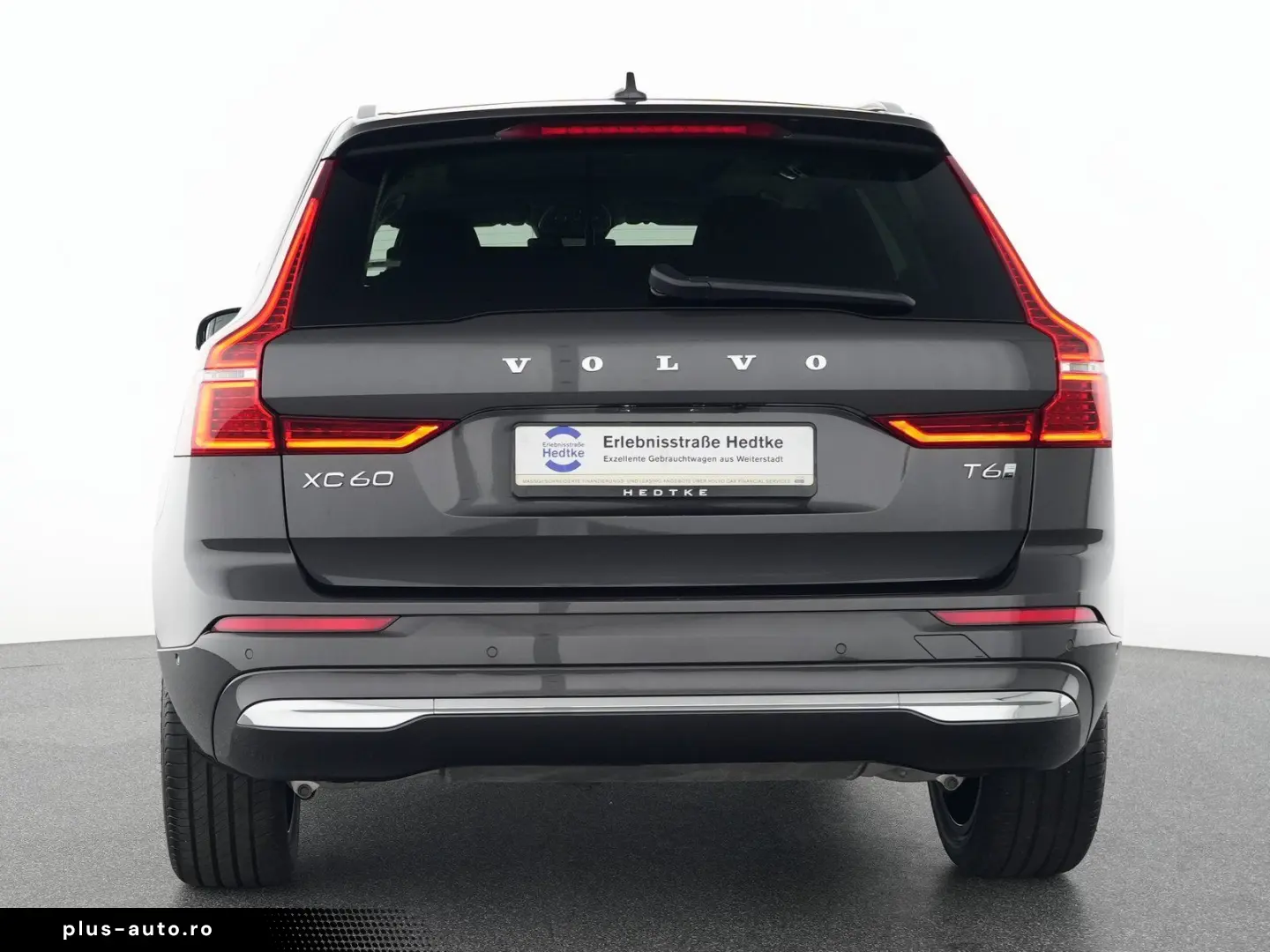 VOLVO XC60 T6 AWD Plug-in Hybrid Ultra Bright B&W HUD