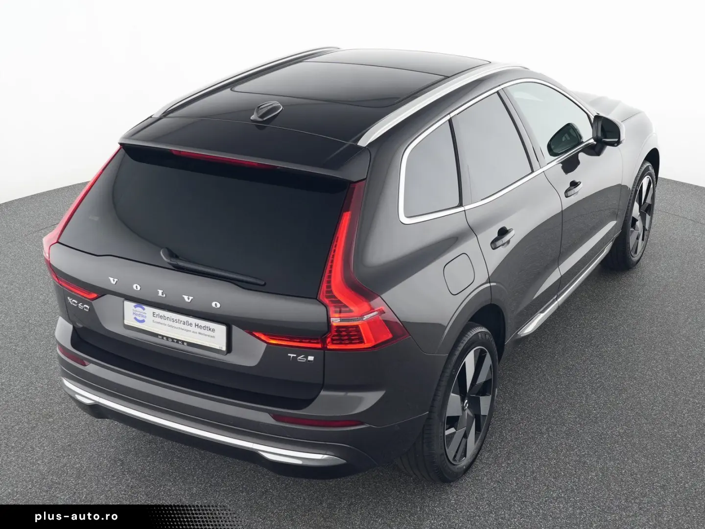 VOLVO XC60 T6 AWD Plug-in Hybrid Ultra Bright B&W HUD