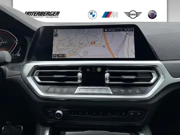 BMW M440i xDrive Coupé HiFi DAB WLAN GSD Komfortzg.