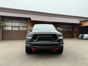 DODGE EU-RAM REBEL 1HAND LPG 12 NAVI DIGITAL TACHO