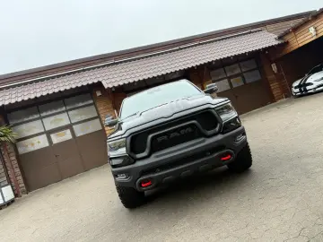DODGE EU-RAM REBEL 1HAND LPG 12 NAVI DIGITAL TACHO