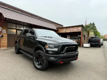 DODGE EU-RAM REBEL 1HAND LPG 12 NAVI DIGITAL TACHO