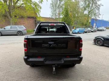 DODGE EU-RAM REBEL 1HAND LPG 12 NAVI DIGITAL TACHO