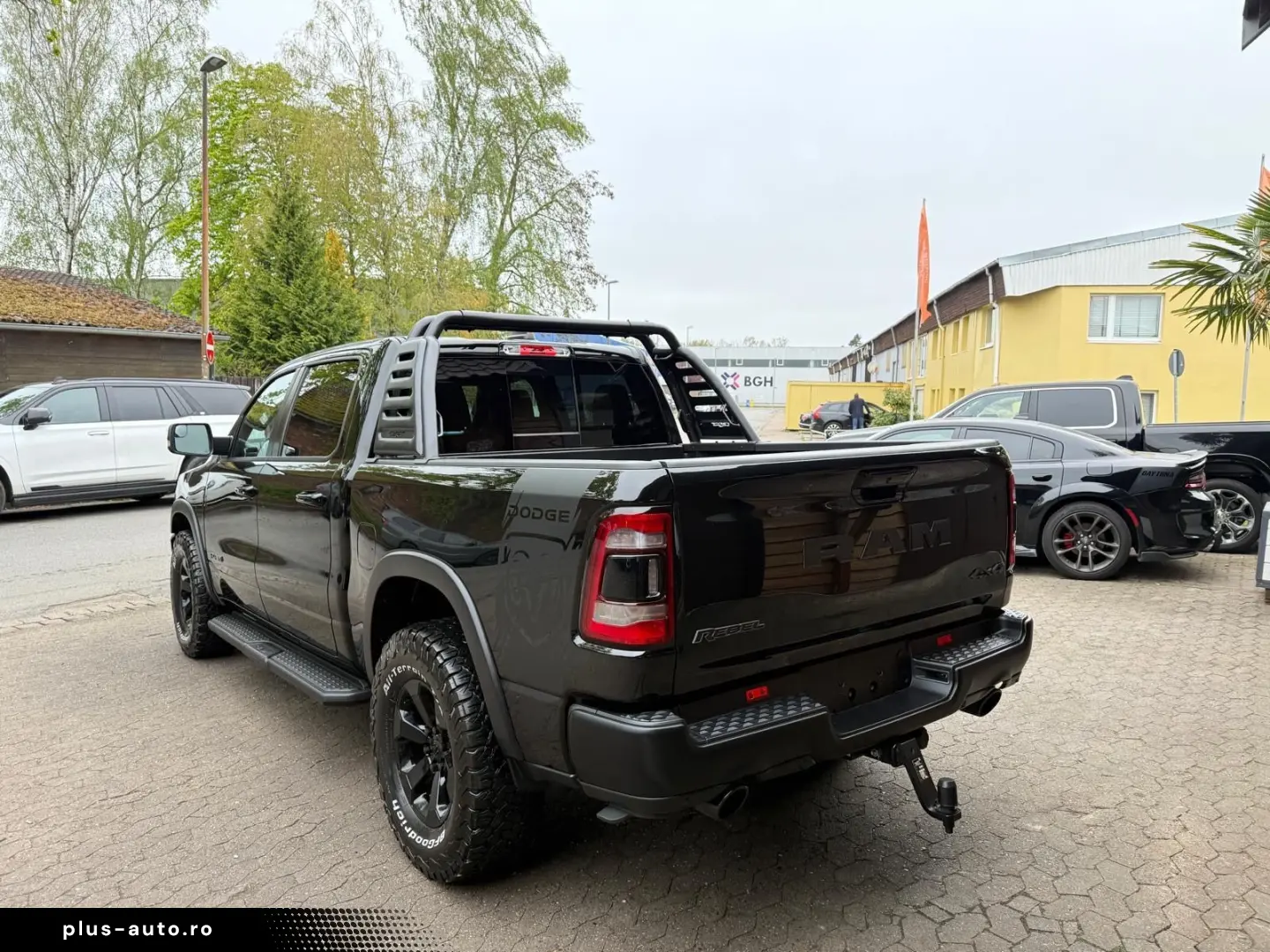 DODGE EU-RAM REBEL 1HAND LPG 12 NAVI DIGITAL TACHO