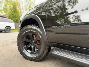 DODGE EU-RAM REBEL 1HAND LPG 12 NAVI DIGITAL TACHO