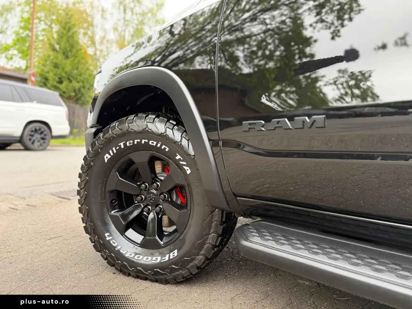 DODGE EU-RAM REBEL 1HAND LPG 12 NAVI DIGITAL TACHO