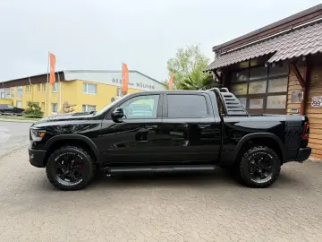 DODGE EU-RAM REBEL 1HAND LPG 12 NAVI DIGITAL TACHO