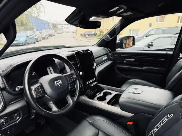 DODGE EU-RAM REBEL 1HAND LPG 12 NAVI DIGITAL TACHO