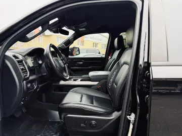 DODGE EU-RAM REBEL 1HAND LPG 12 NAVI DIGITAL TACHO