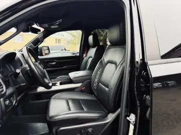 DODGE EU-RAM REBEL 1HAND LPG 12 NAVI DIGITAL TACHO
